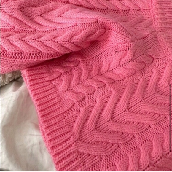 RARE knit off the shoulder cropped sweater - Picture 4 of 5